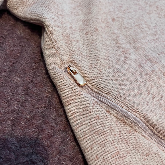 Old Navy Active Girls Hoodie - Size L (10/12) - Picture 3 of 4